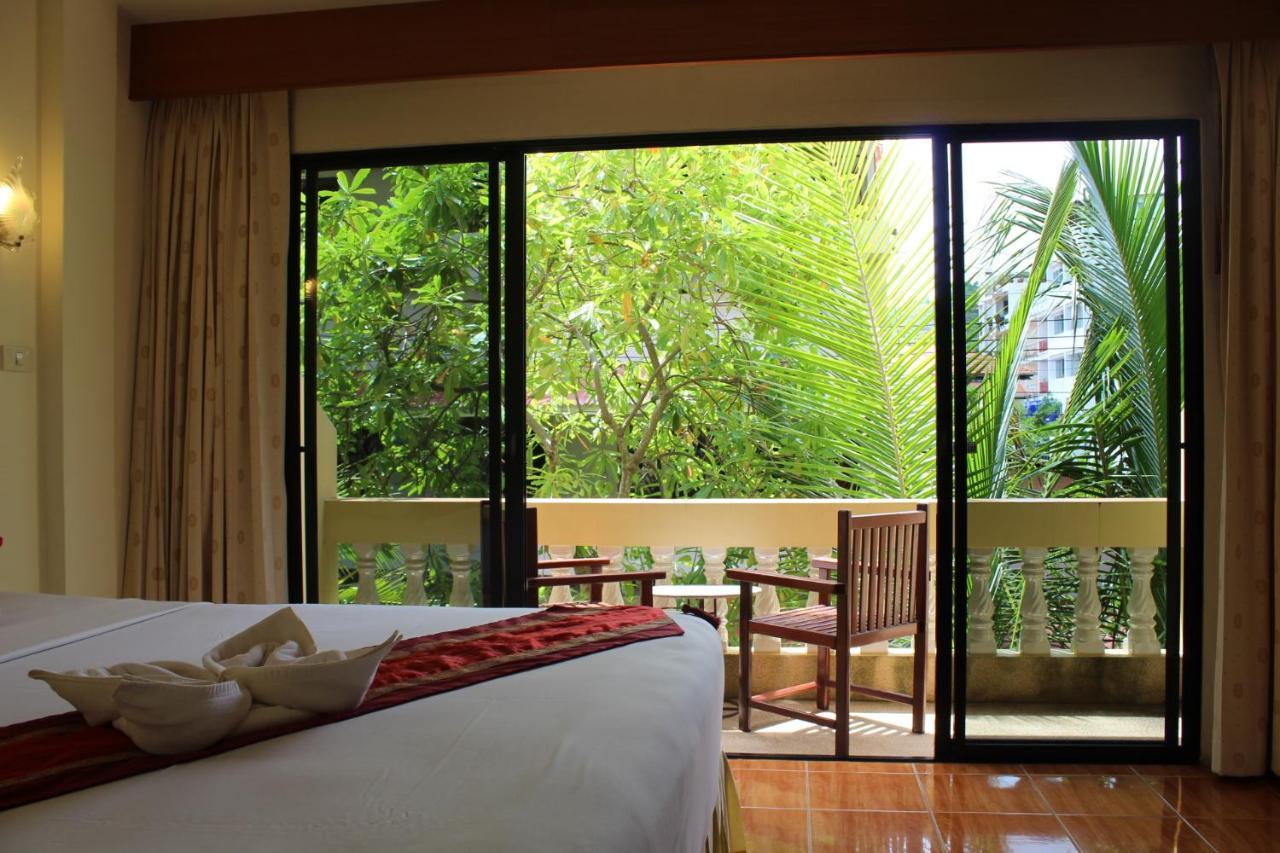 Kata View Pensión Phuket Exterior foto