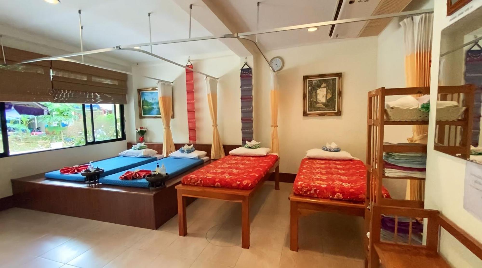 Kata View Pensión Phuket Exterior foto