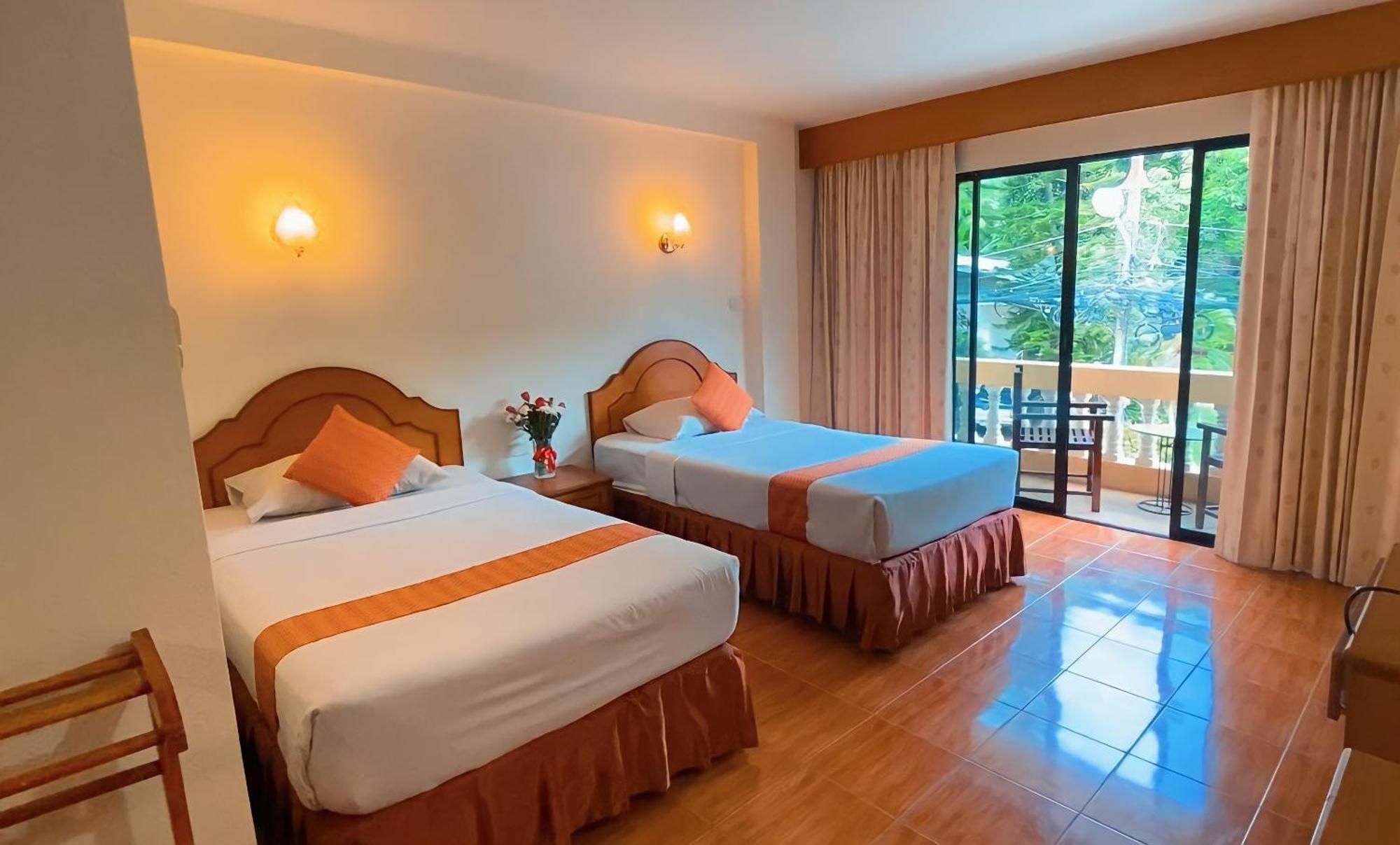 Kata View Pensión Phuket Exterior foto